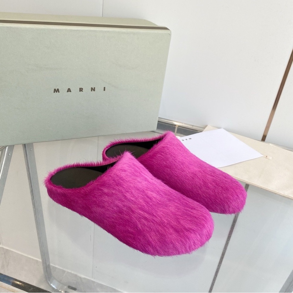 Marni Women’s Slippers - Picture 3 of 8